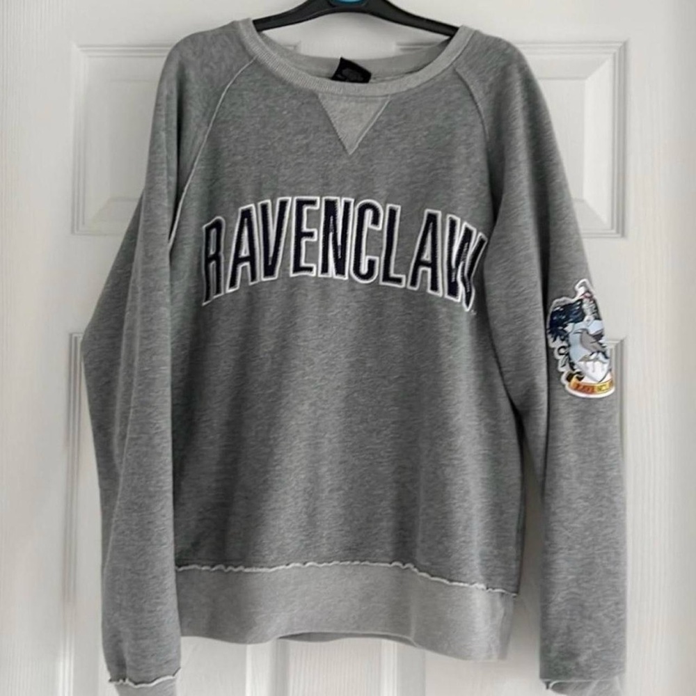 Official Universal Studios Harry Potter RAVENCLAW Crewneck Sweater Merch